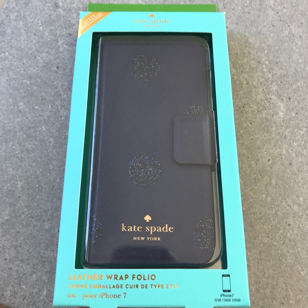 ❤️ SOLD❤️Kate Spade Leather Wrap iPhone 7/8 Case